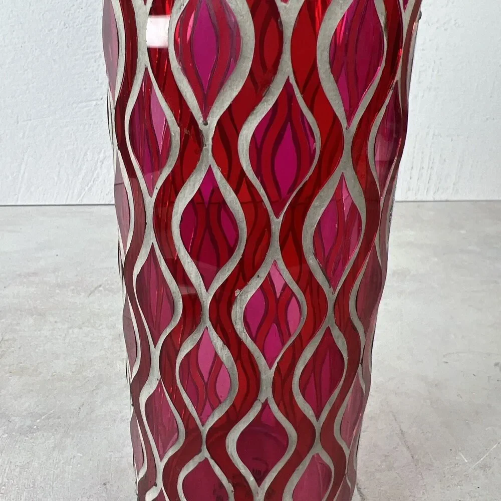 Vintage 1960s Mod Pink Swirl Psychedelic Glass Vase Hippie Boho 8.25